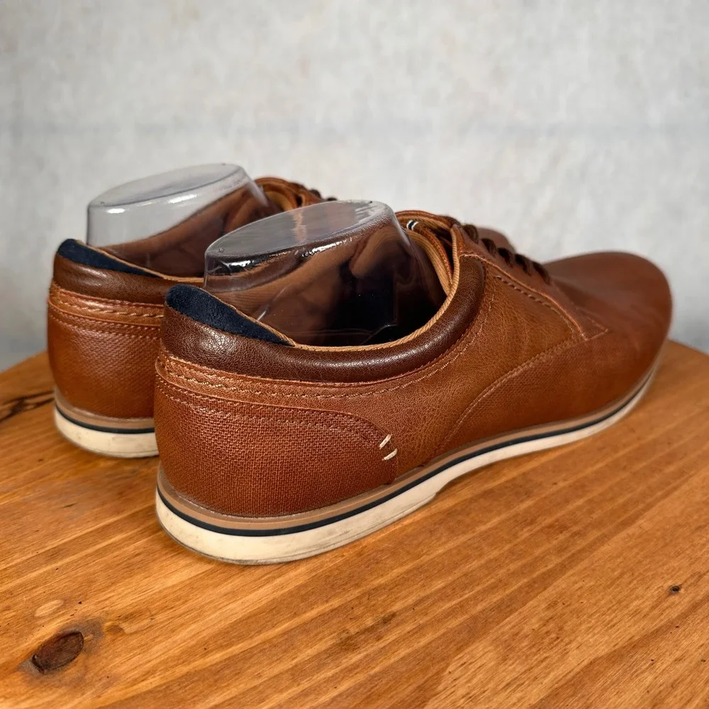 Aldo lace up